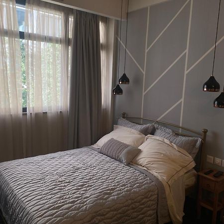 Appartamento Flat In Athens Next To Metro St! Esterno foto
